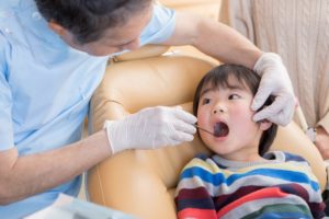 Child visiting his Castle Rock children's dentist for the first time